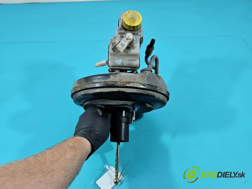 Skoda Rapid 2012-2019 1.6 tdi 90 HP manual 66 kW 1598 cm3 5- servo brzdové 6R1614105R