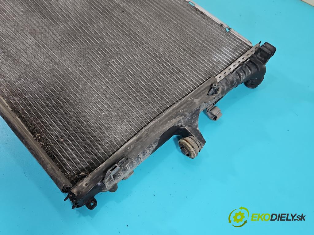 Porsche Cayenne I 2002-2010 3.2 V6 250 hp automatic 184 kW 3189 cm3 5- Chladič vody 7L0121253A (Vodní chladič)