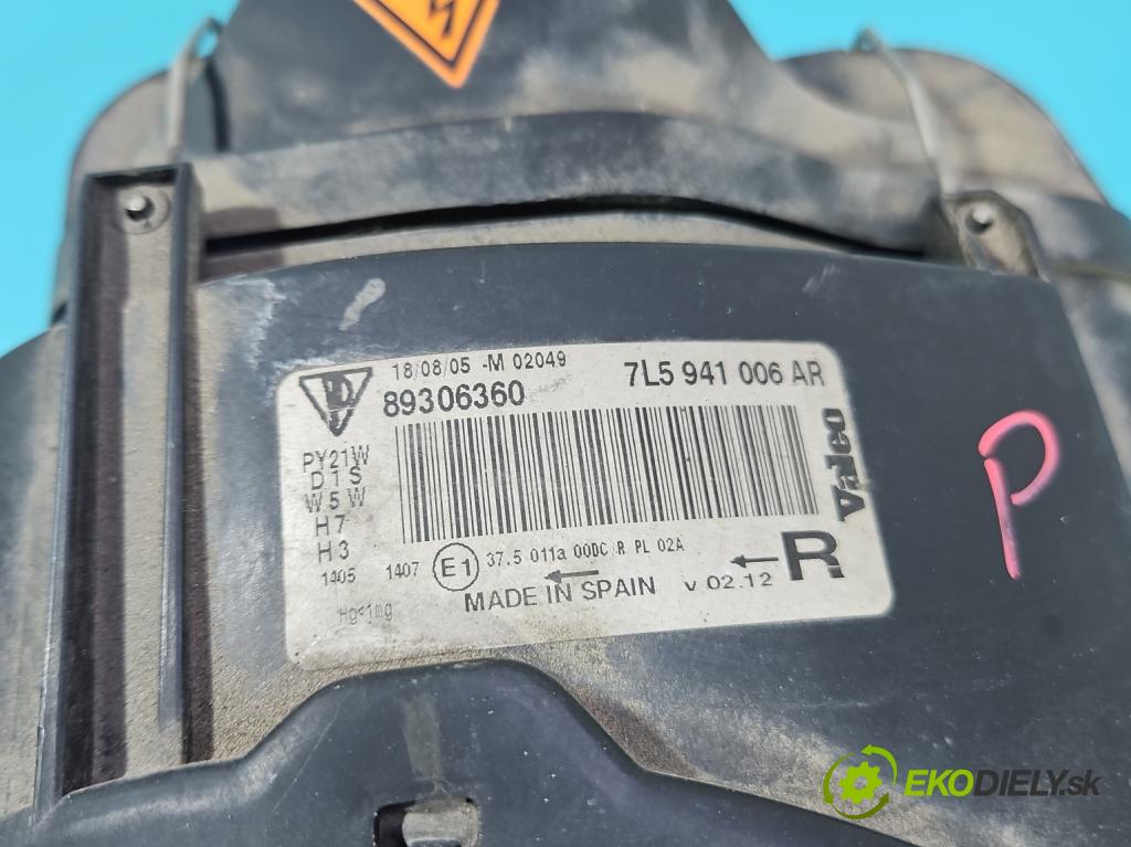 Porsche Cayenne I 2002-2010 3.2 V6 250 HP automatic 184 kW 3189 cm3 5- Reflektor: pravý 7L5941006AR (Svetlo predné pravé)