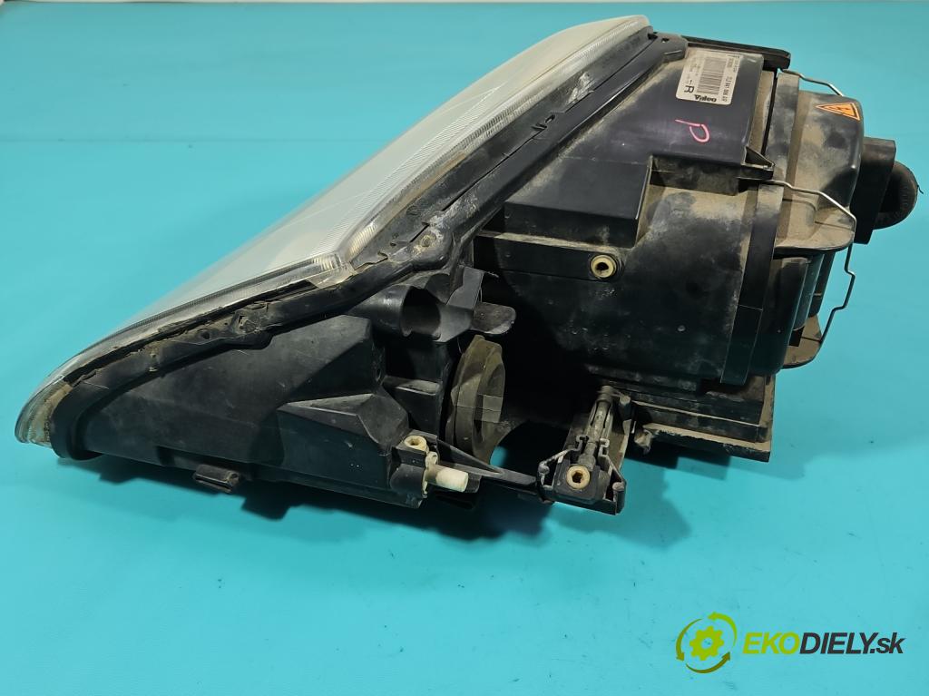 Porsche Cayenne I 2002-2010 3.2 V6 250 HP automatic 184 kW 3189 cm3 5- Reflektor: pravý 7L5941006AR (Svetlo predné pravé)