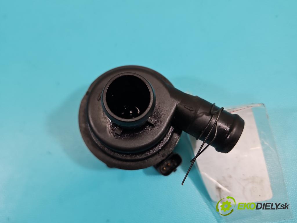 Skoda Rapid 2012-2019 1.6 tdi 90 hp manual 66 kW 1598 cm3 5- čerpadlo oběh: vody 6R0965561A