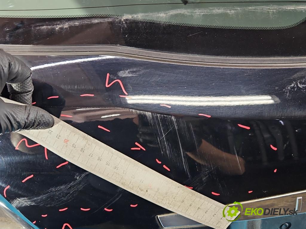 Infiniti FX I 2003-2008 3.5 V6 280KM automatic 206 kW 3498 cm3 5- zadní kufrové dveře  (Zadní kapota (kufr))