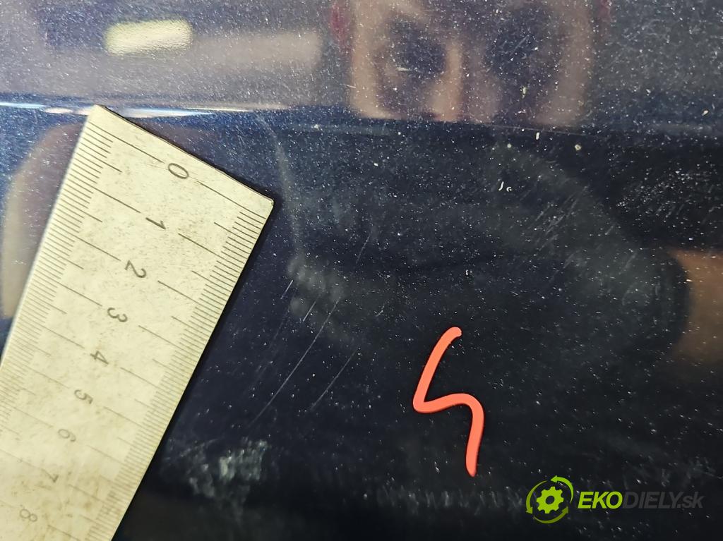 Vw Passat B7 2010-2014 2.0 tdi 140 hp automatic 103 kW 1968 cm3 5- zadní kufrové dveře  (Zadní kapota (kufr))