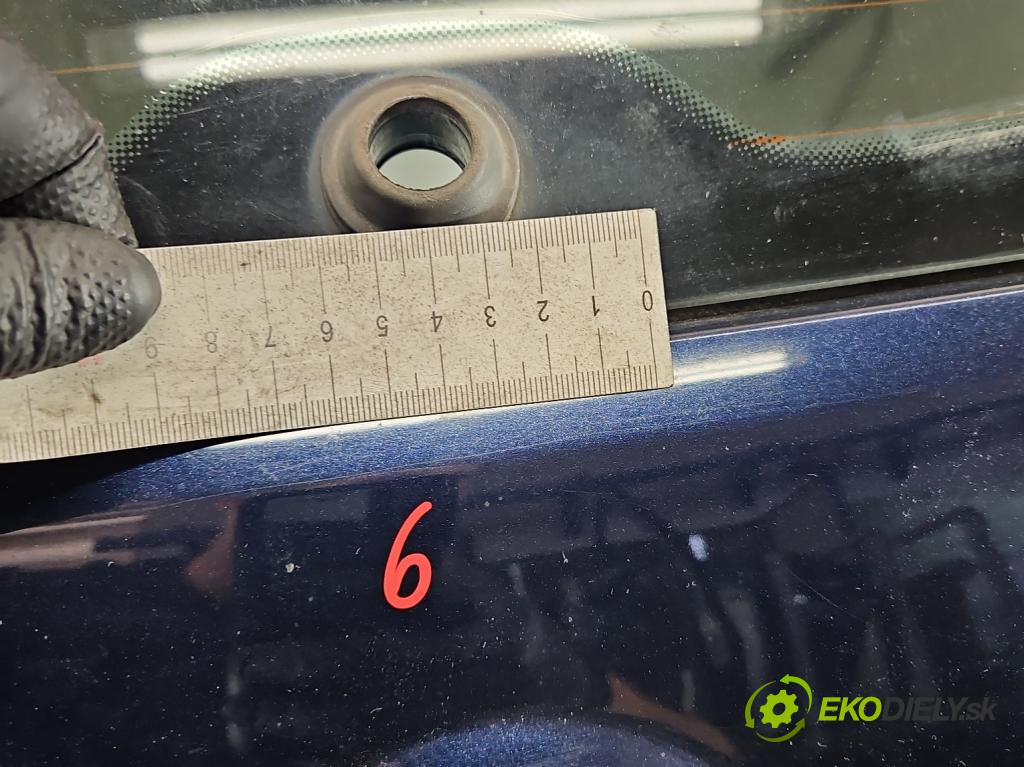 Vw Passat B7 2010-2014 2.0 tdi 140 hp automatic 103 kW 1968 cm3 5- zadní kufrové dveře  (Zadní kapota (kufr))