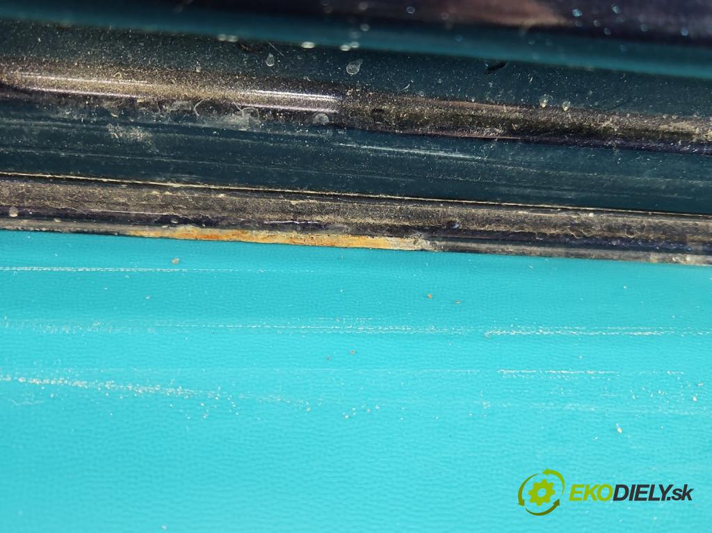 Vw Passat B7 2010-2014 2.0 tdi 140 hp automatic 103 kW 1968 cm3 5- zadní kufrové dveře  (Zadní kapota (kufr))