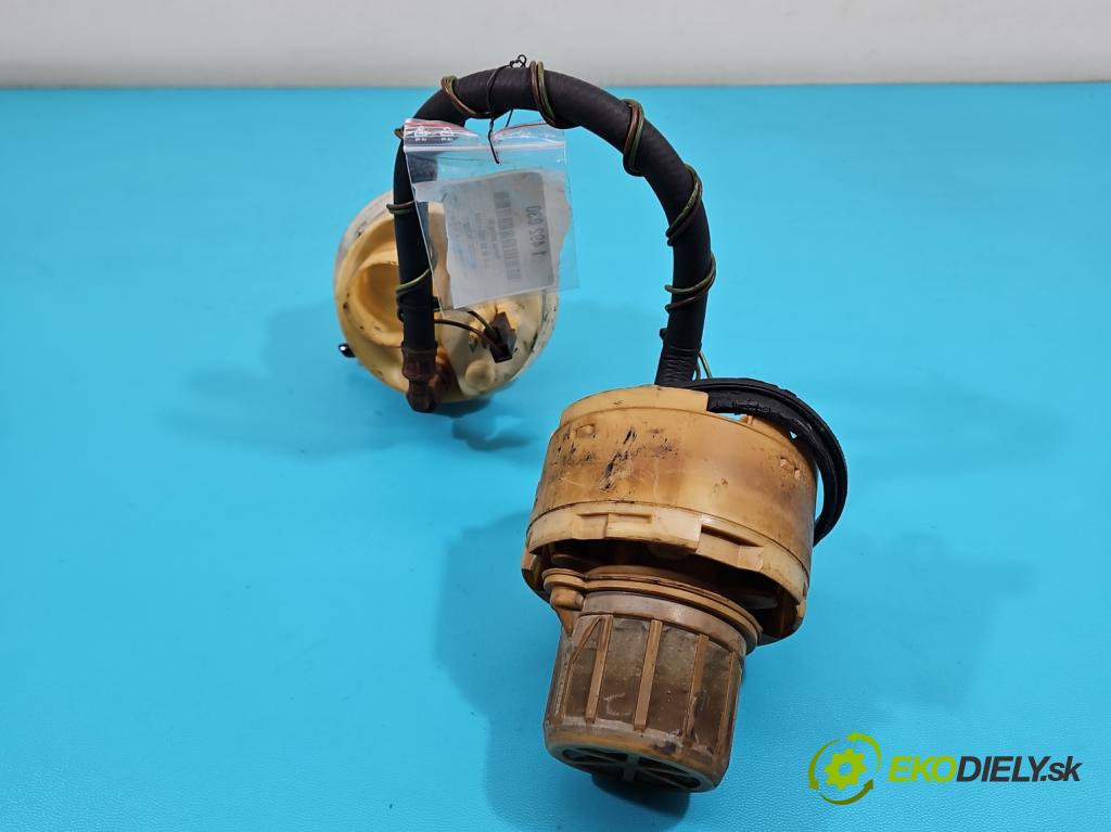 Audi 80 B4 1991-1994 2.0 90 hp manual 66 kW 1984 cm3 4- čerpadlo paliva 8A0201319A