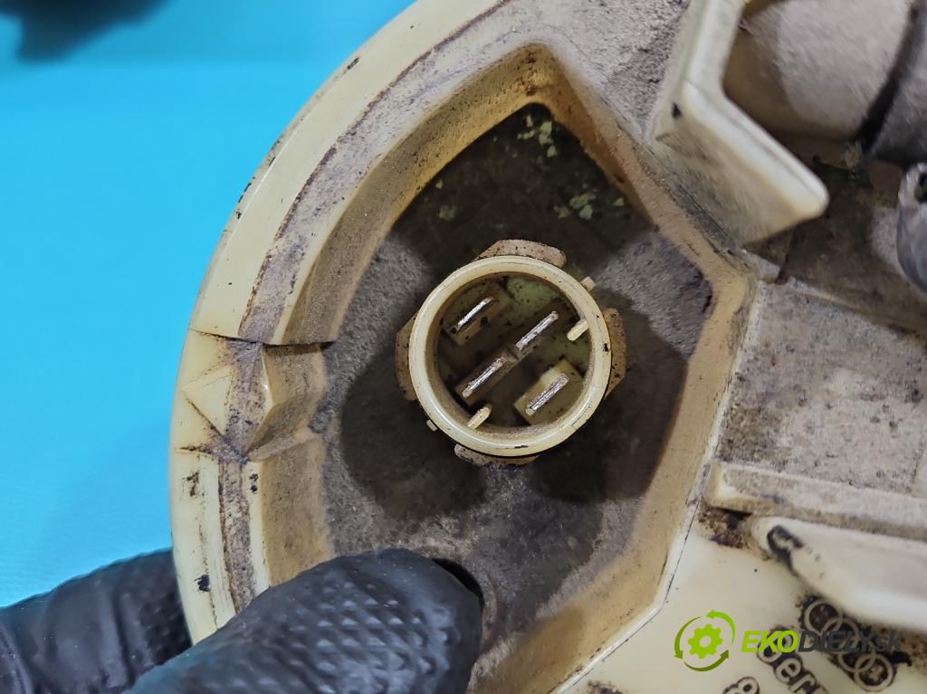 Audi 80 B4 1991-1994 2.0 90 hp manual 66 kW 1984 cm3 4- čerpadlo paliva 8A0201319A