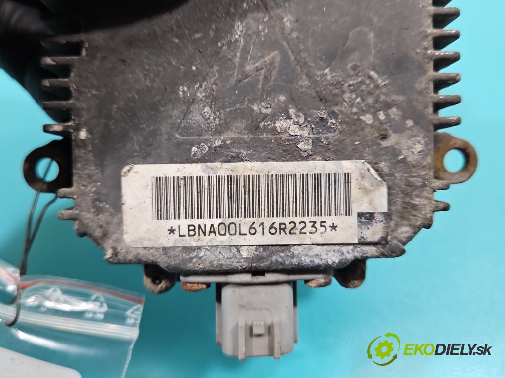 Infiniti FX I 2003-2008 3.5 V6 280KM: automatic 206 kW 3498 cm3 5- střídač: xenon LBNA00L616R2235 (Riadiaca jednotka xenónu)