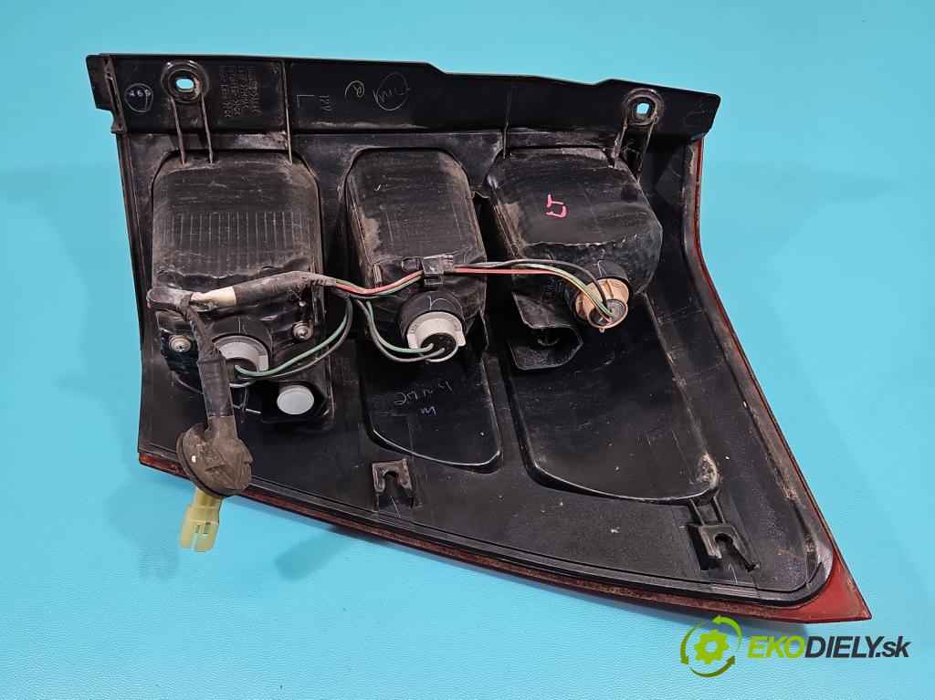 Suzuki Grand Vitara II 2005-2014 2.0 16V 140 hp manual 103 kW 1995 cm3 5- světlo zadní levé 220-59079 (Klika dveří ostatní)