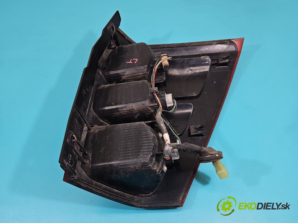 Suzuki Grand Vitara II 2005-2014 2.0 16V 140 hp manual 103 kW 1995 cm3 5- světlo zadní levé 220-59079 (Klika dveří ostatní)