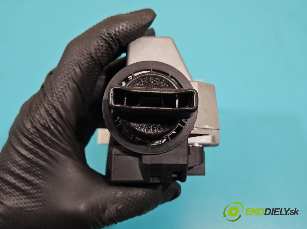 Suzuki Grand Vitara II 2005-2014 2.0 16V 140 HP manual 103 kW 1995 cm3 5- Spínačka  (Spínacia skrinka)