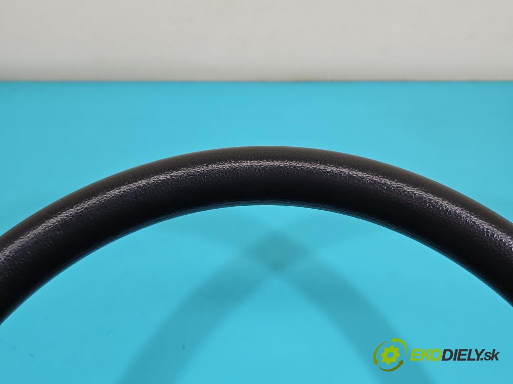 Suzuki Grand Vitara II 2005-2014 2.0 16V 140 HP manual 103 kW 1995 cm3 5- volant  (Volant)