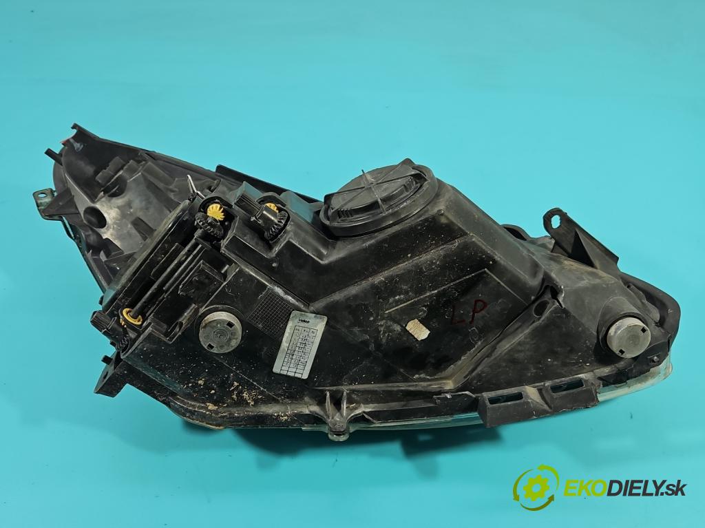 Opel Corsa D 2006-2014 1.2 16V 80 hp manual 59 kW 1229 cm3 5- světlo levý 13186381 (Klika dveří ostatní)