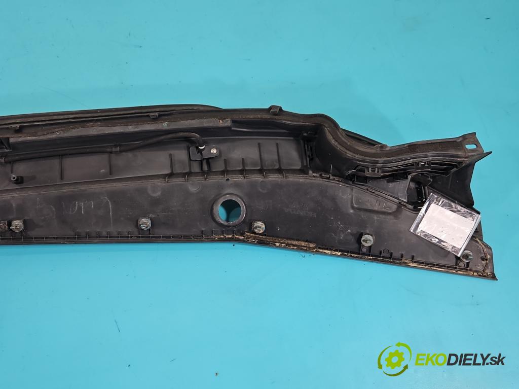 Honda Jazz III 2008-2014 1.3 16V 99 hp manual 73 kW 1339 cm3 5- torpédo 74200-TF0-G0-50 (Plast pod čelním sklem)