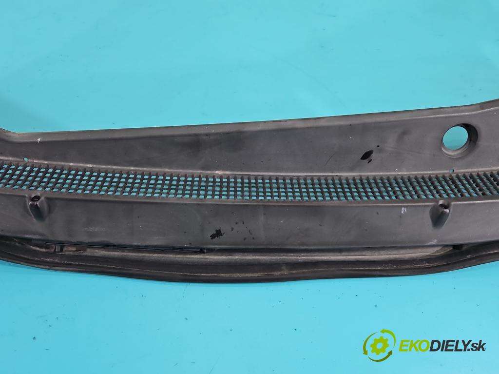 Honda Jazz III 2008-2014 1.3 16V 99 hp manual 73 kW 1339 cm3 5- torpédo 74200-TF0-G0-50 (Plast pod čelním sklem)