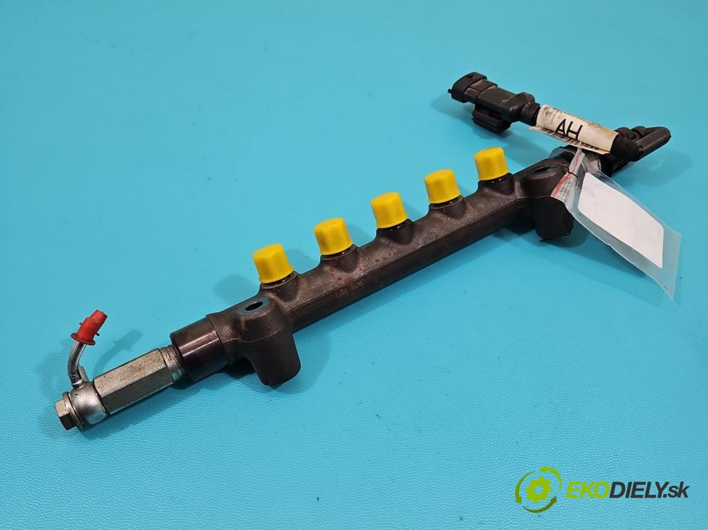 Opel Mokka A 2012-2019 1.6 cdti 136 HP manual 100 kW 1598 cm3 5- lišta vstrekovacia 55490702 (Vstrekovacia lišta)