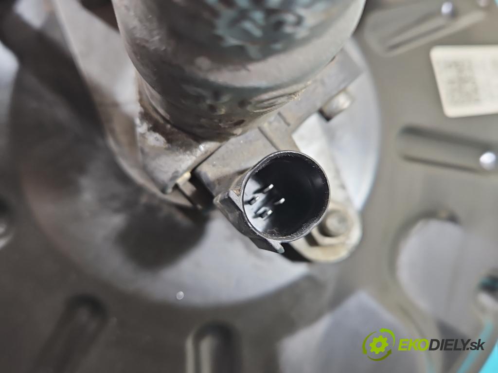 Vw Passat B7 2010-2014 2.0 tdi 140 hp automatic 103 kW 1968 cm3 5- servo posilovač 3C1614105AP