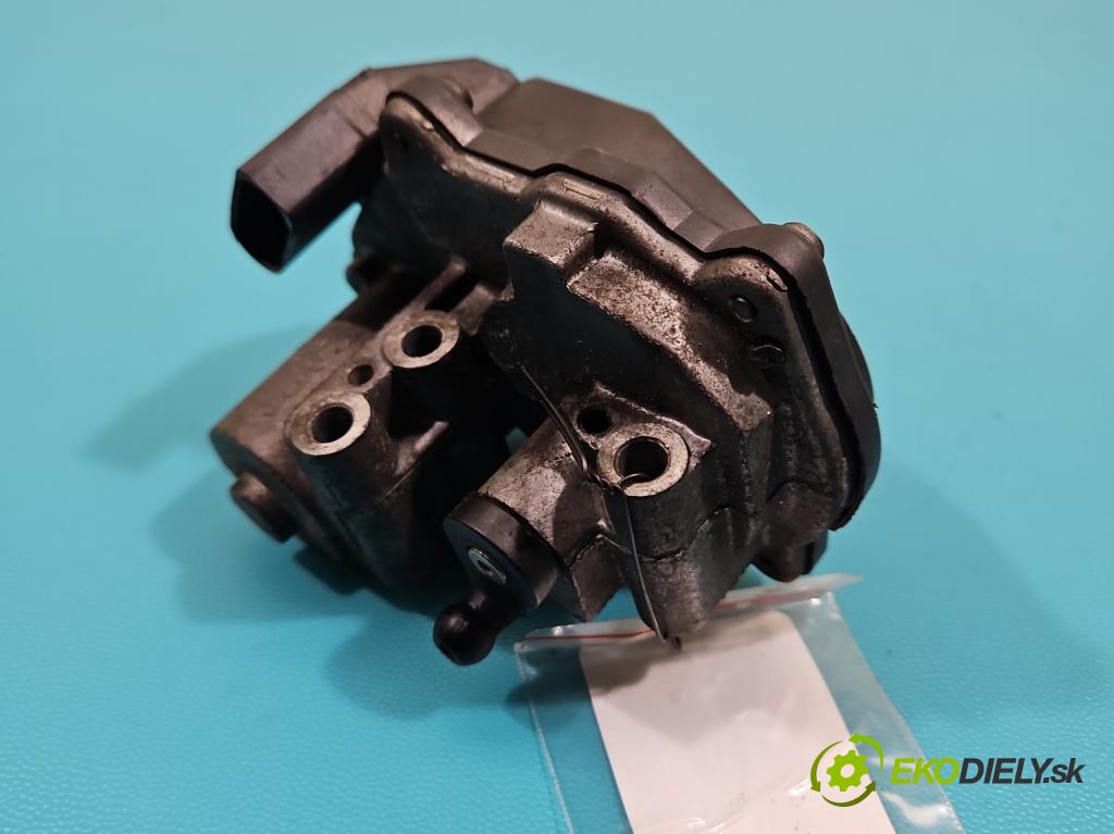 Audi A5 8T 2007-2016 3.0 tdi V6 239KM manual 176 kW 2967 cm3 2- Ovladač: klapky: kolektor 059129086K (Motorček ostatné)