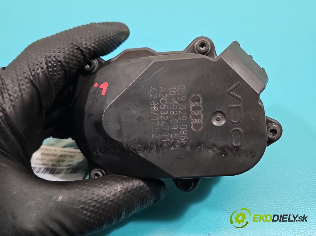 Audi A5 8T 2007-2016 3.0 tdi V6 239KM manual 176 kW 2967 cm3 2- Ovladač: klapky: kolektor 059129086K (Motorček ostatné)