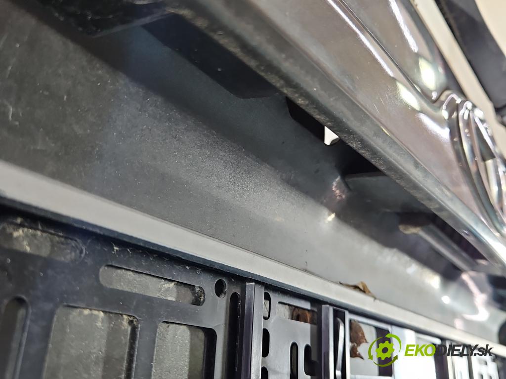 Toyota Corolla E12 2001-2009 2.0 D4D 90 hp manual 66 kW 1995 cm3 5- zadní kufrové dveře  (Zadní kapota (kufr))