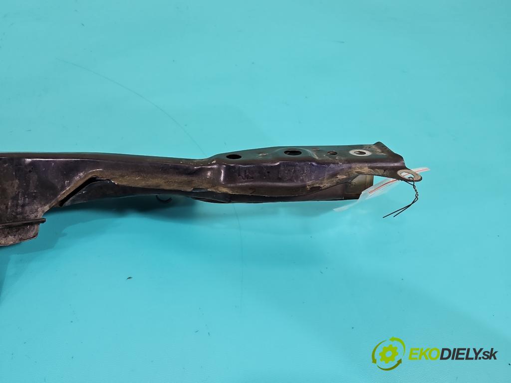 Honda Jazz III 2008-2014 1.3 16V 99 hp manual 73 kW 1339 cm3 5- stěna přední  (Přední výztuha)