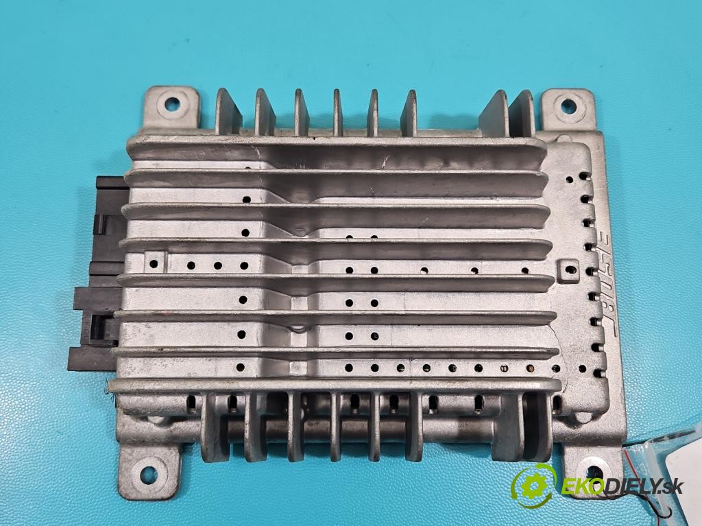 Infiniti FX I 2003-2008 3.5 V6 280KM: automatic 206 kW 3498 cm3 5- Zesilovač: 28060-CG010 (Zosilňovač)