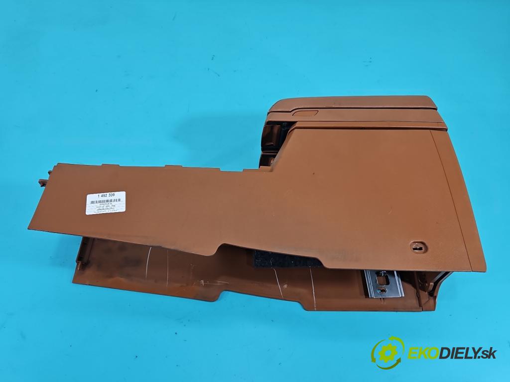 Infiniti FX I 2003-2008 3.5 V6 280KM: automatic 206 kW 3498 cm3 5- operadlo 96911CGO100 (Lakťová opierka)