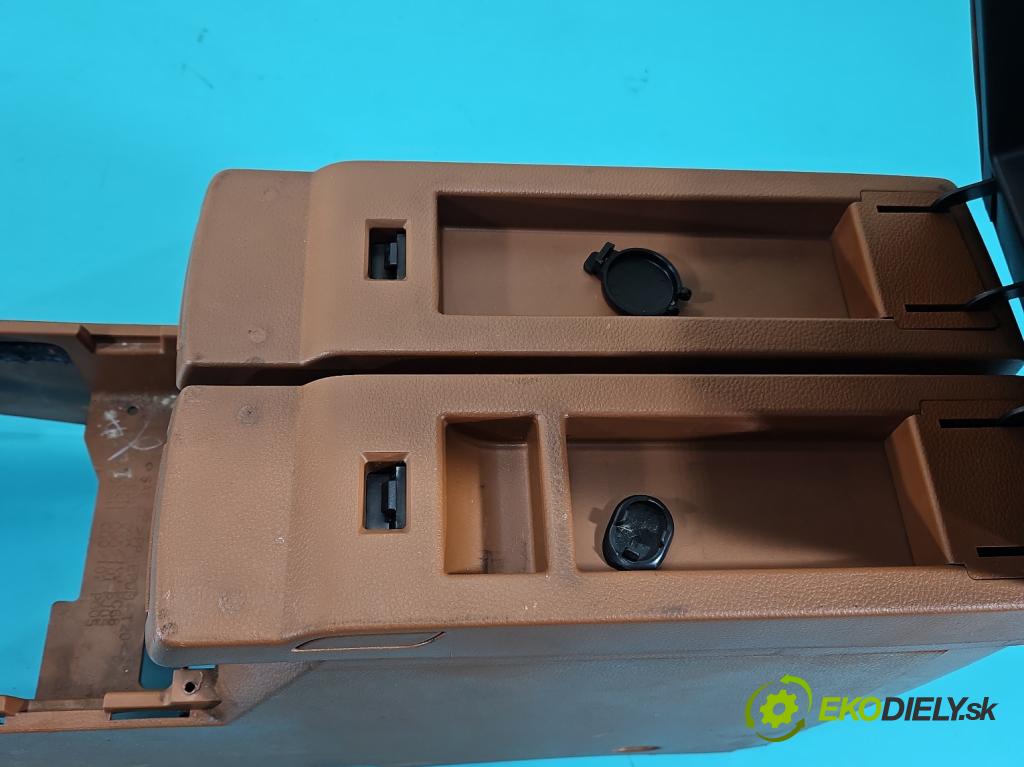 Infiniti FX I 2003-2008 3.5 V6 280KM: automatic 206 kW 3498 cm3 5- operadlo 96911CGO100 (Lakťová opierka)