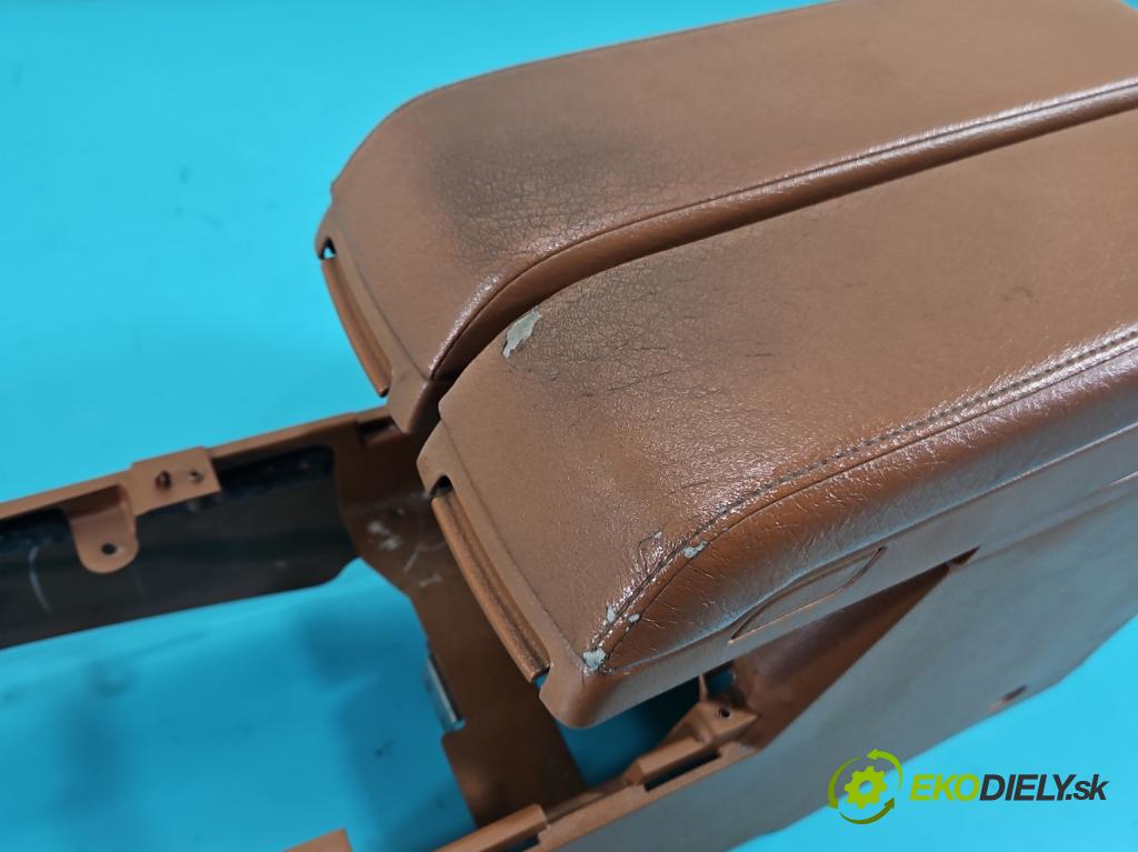 Infiniti FX I 2003-2008 3.5 V6 280KM: automatic 206 kW 3498 cm3 5- operadlo 96911CGO100 (Lakťová opierka)