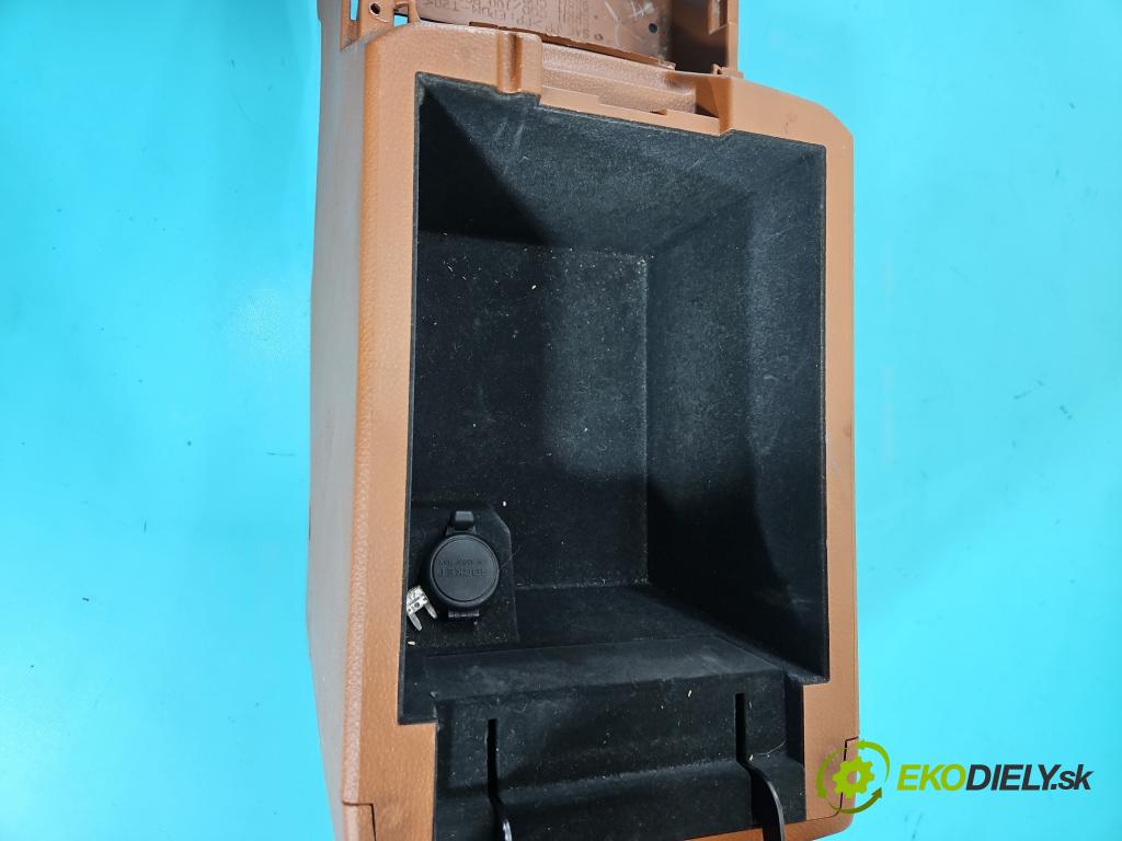 Infiniti FX I 2003-2008 3.5 V6 280KM: automatic 206 kW 3498 cm3 5- operadlo 96911CGO100 (Lakťová opierka)