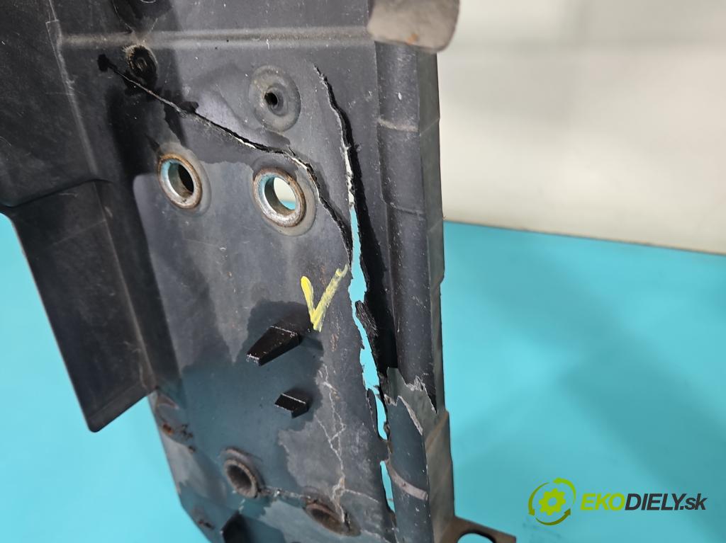 Infiniti FX I 2003-2008 3.5 V6 280KM automatic 206 kW 3498 cm3 5- stěna přední  (Přední výztuha)