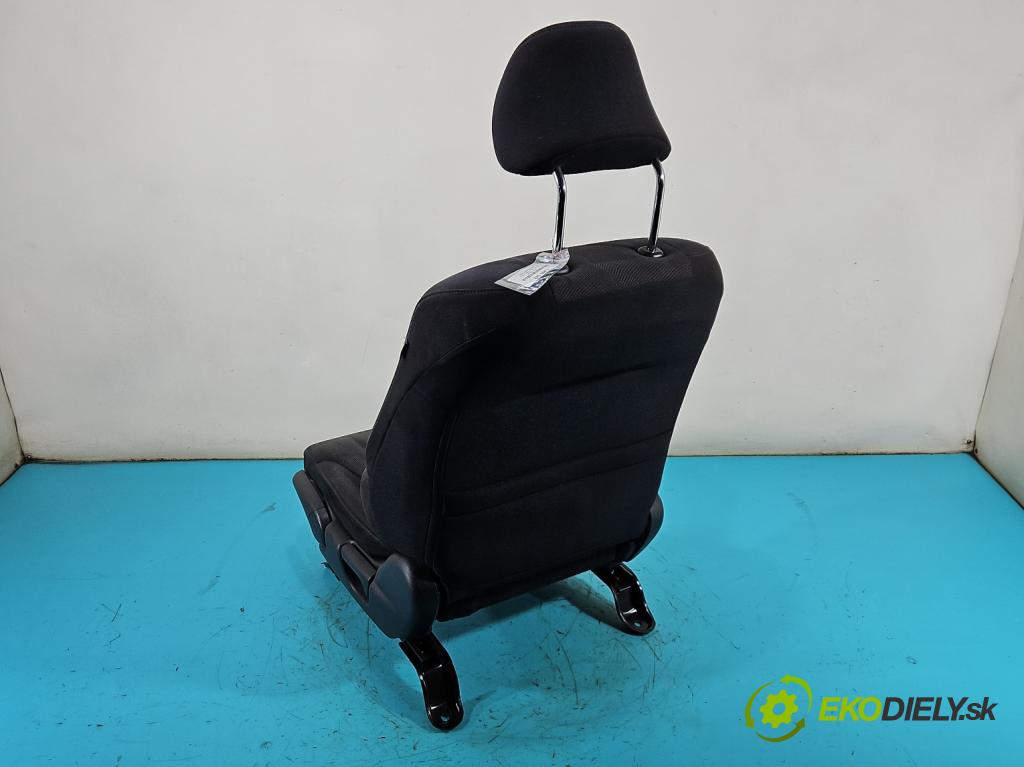 Honda Jazz III 2008-2014 1.3 16V 99 HP manual 73 kW 1339 cm3 5- Sedačka ľavý  (Sedadlo)