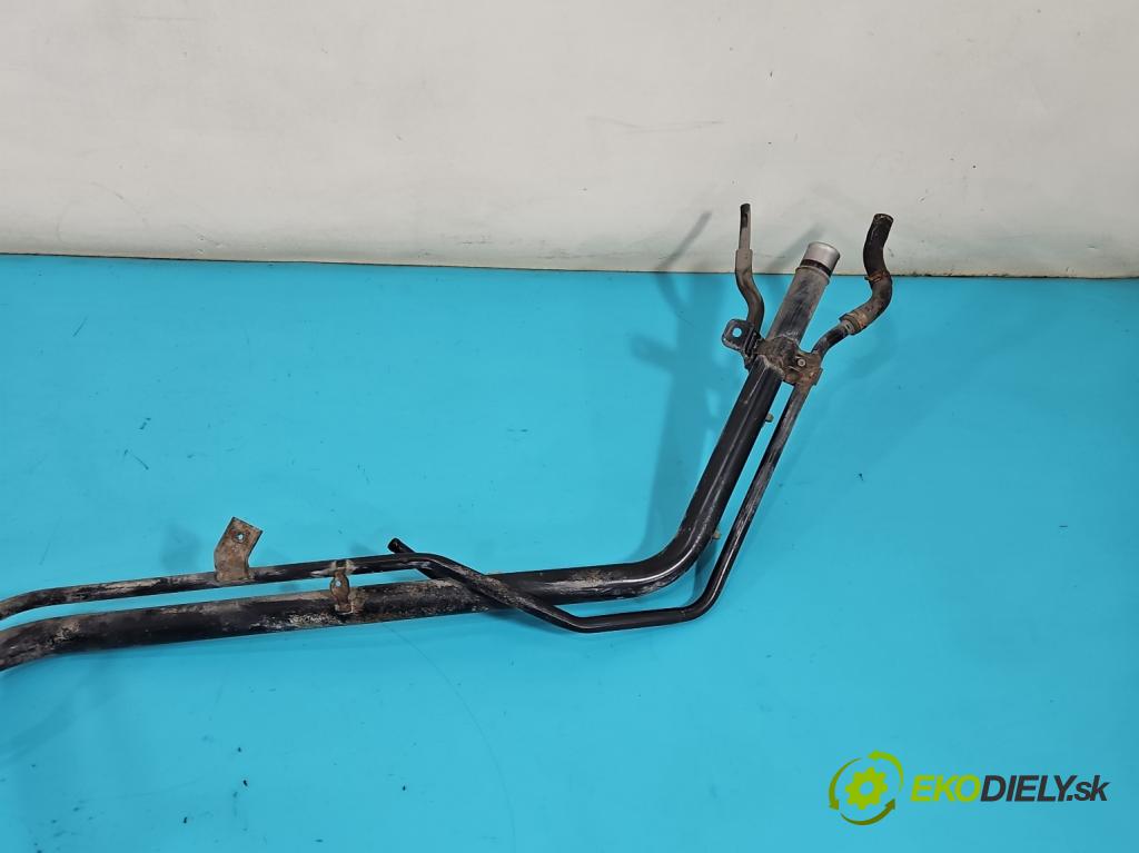 Honda Jazz III 2008-2014 1.3 16V 99 hp manual 73 kW 1339 cm3 5- Infuze: paliva