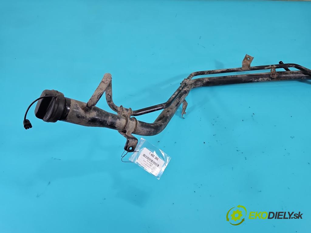 Honda Jazz III 2008-2014 1.3 16V 99 hp manual 73 kW 1339 cm3 5- Infuze: paliva