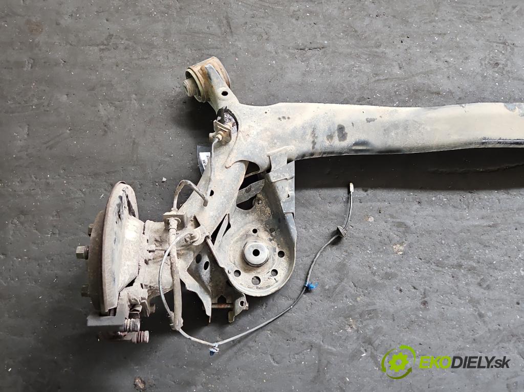 Honda Jazz III 2008-2014 1.3 16V 99 hp manual 73 kW 1339 cm3 5- zadní výztuha  (Zadní výztuha)