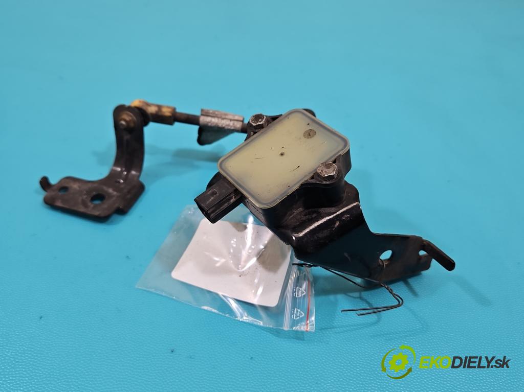 Ford S-max II 2015-2023 2.0 tdci 150 HP automatic 110 kW 1995 cm3 5- snímač nastavenia xenon K1812-020159-D (Snímač)