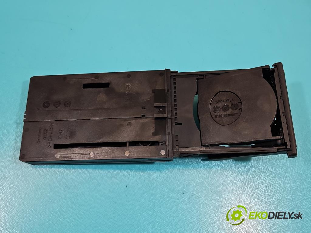 Audi A4 B7 2004-2008 1.9 tdi 116 HP manual 85 kW 1896 cm3 5- Rukojeť: na nápoje: 8E1862534 (Držiak (úchyt) na nápoje)