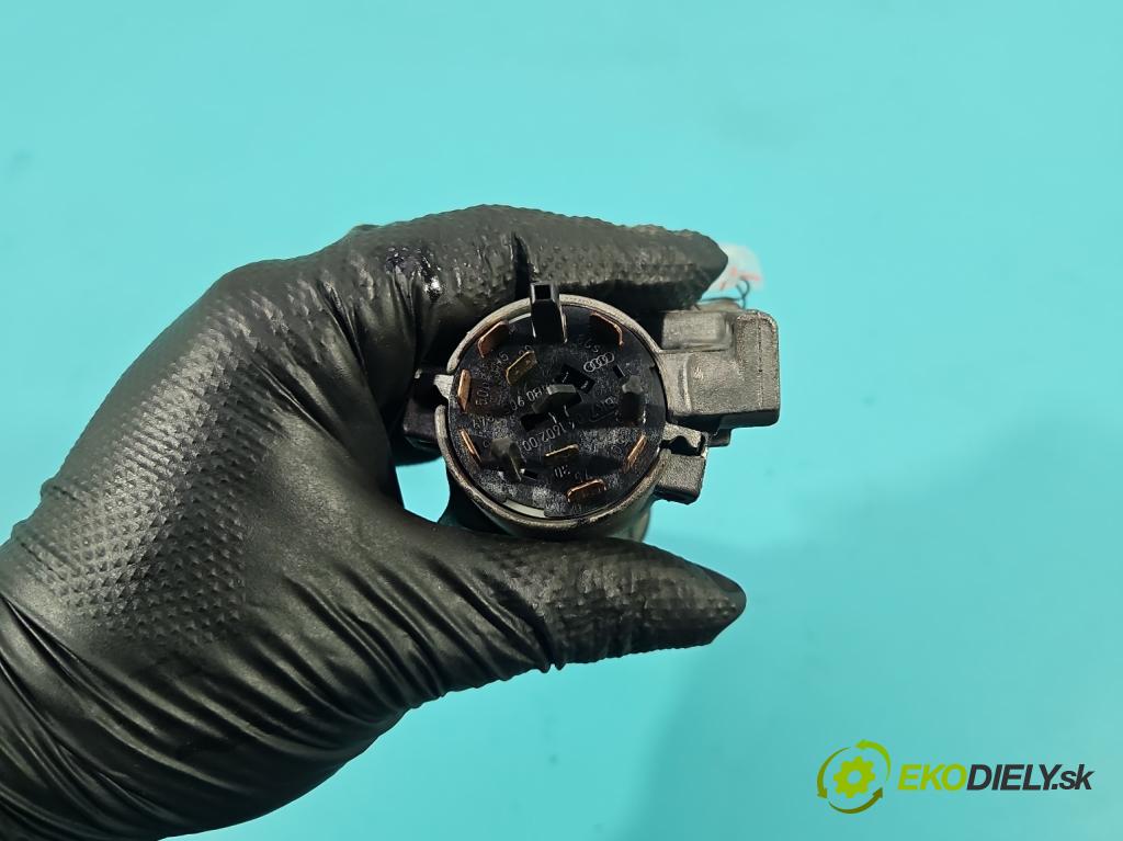 Audi A4 B7 2004-2008 1.9 tdi 116 HP manual 85 kW 1896 cm3 5- Spínačka 4B0905851N (Spínacia skrinka)