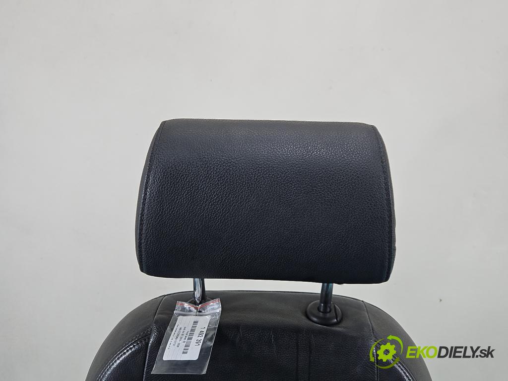 Audi A4 B7 2004-2008 1.9 tdi 116 HP manual 85 kW 1896 cm3 5- Sedačka ľavý  (Sedadlo)