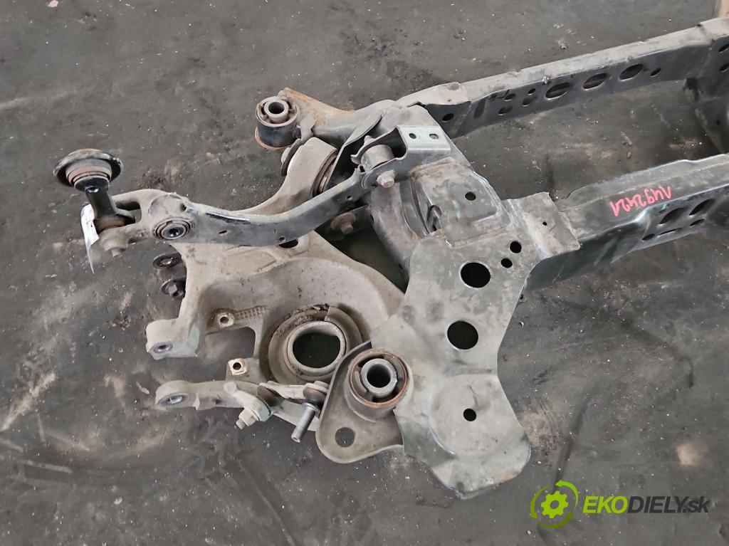 Ford S-max II 2015-2023 2.0 tdci 150 hp automatic 110 kW 1995 cm3 5- zadní výztuha  (Zadní výztuha)