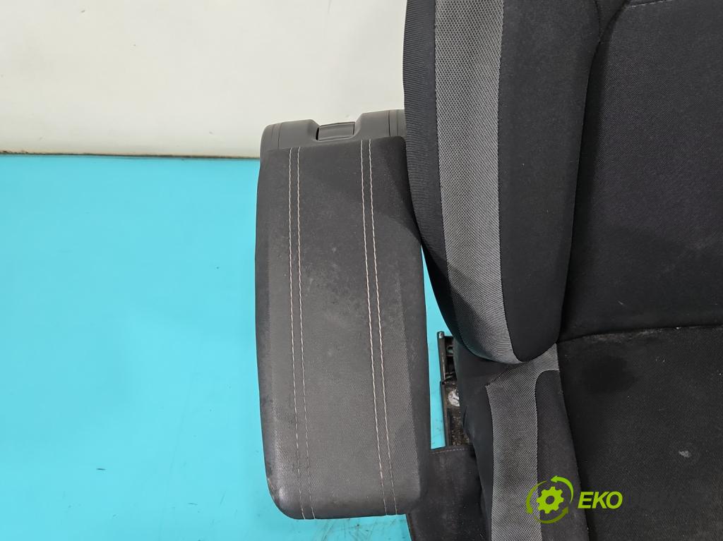 Dacia Duster II 2018-2024 1.6 16V 114 HP manual 84 kW 1598 cm3 5- Sedačka ľavý  (Sedadlo)
