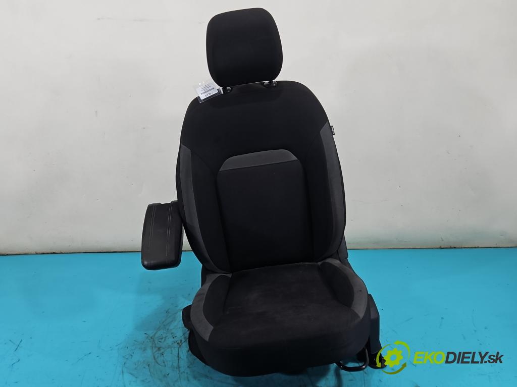 Dacia Duster II 2018-2024 1.6 16V 114 HP manual 84 kW 1598 cm3 5- Sedačka ľavý  (Sedadlo)