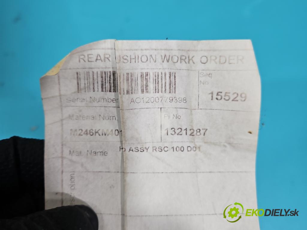 Dacia Duster II 2018-2024 1.6 16V 114 HP manual 84 kW 1598 cm3 5- Pohovka: zadné  (Sedadlo)