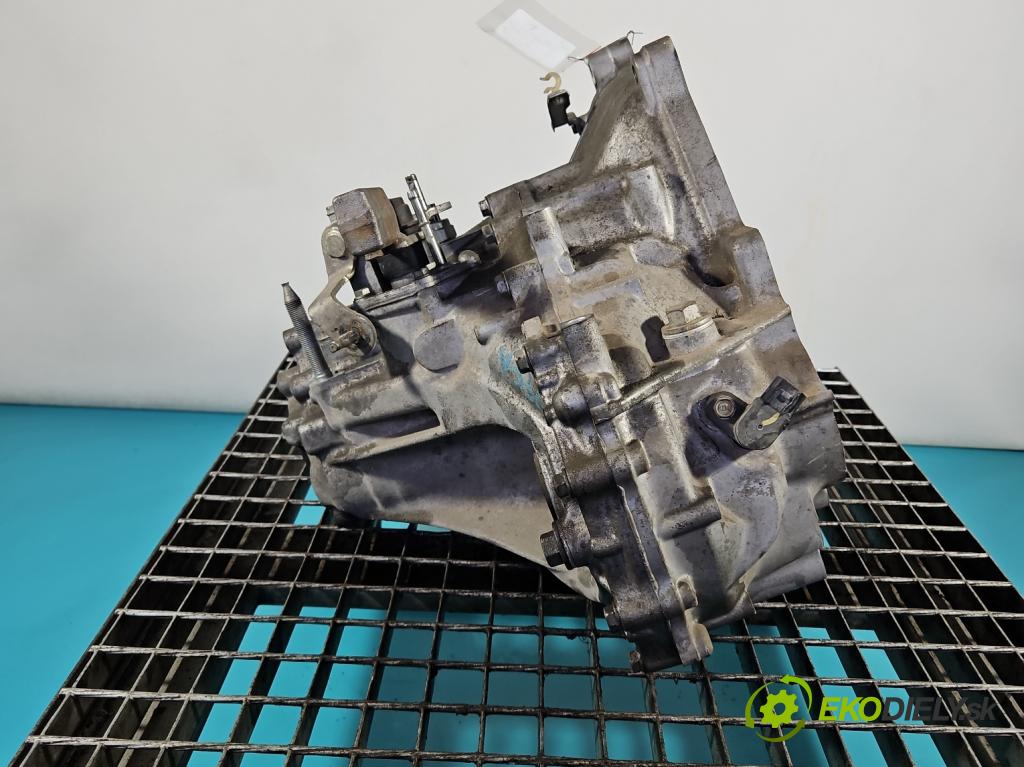 Honda Jazz III 2008-2014 1.3 16V 99 HP manual 73 kW 1339 cm3 5- prevodovka stupeň,rýchlosť manual CH4M
