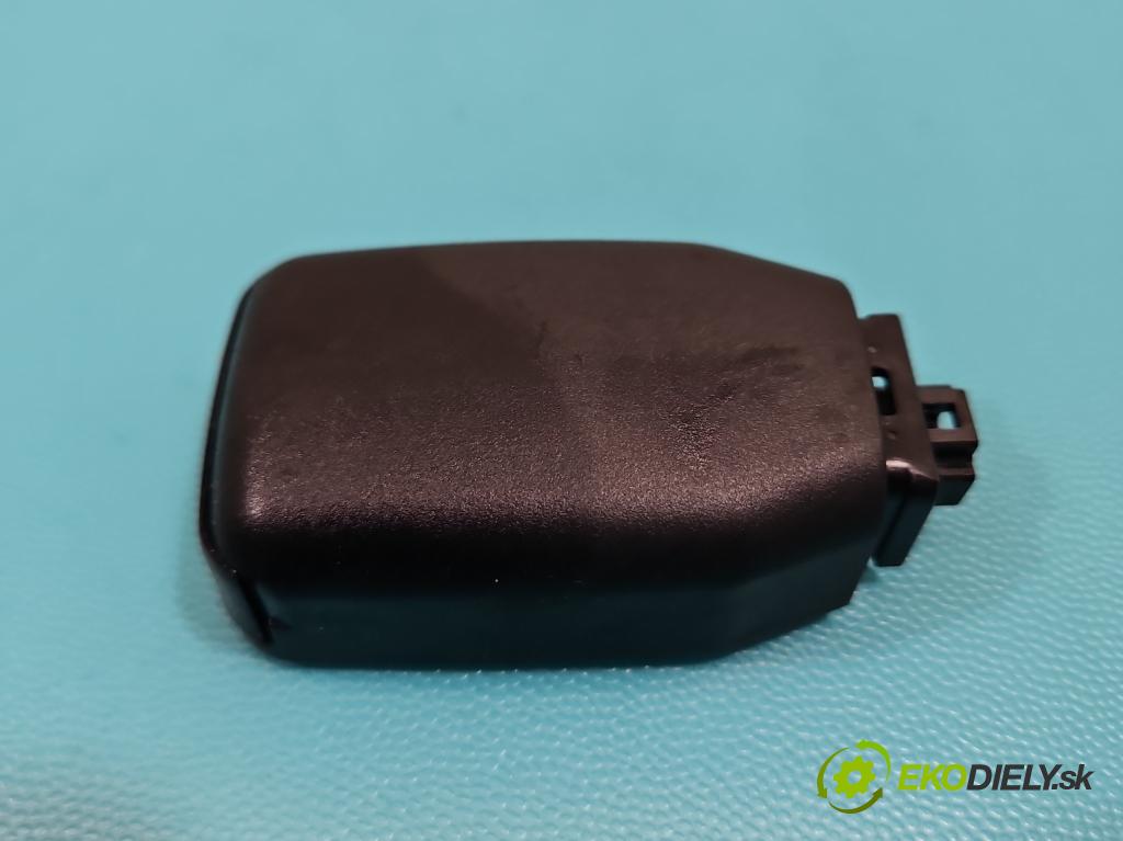 Mazda 3 II BL 2008-2013 1.6 CiTD 116 HP manual 85 kW 1560 cm3 5- snímač déšť:  (Snímač dažďa)