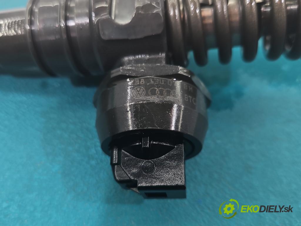 Audi A4 B7 2004-2008 1.9 tdi 116 HP manual 85 kW 1896 cm3 5- vstrekovacie čerpadlo 0414720230 (Vstrekovač paliva)