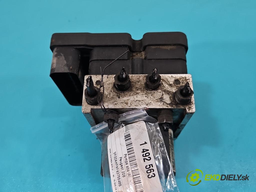 Peugeot 206 1.1 8V 60 HP manual 44,1 kW 1124 cm3 5- čerpadlo abs 9652342980 (Pumpa ABS)