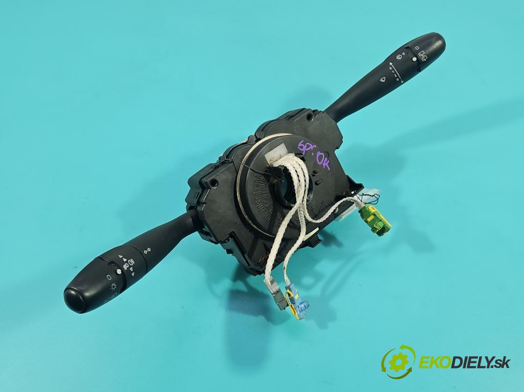 Peugeot 206 1.1 8V 60 HP manual 44,1 kW 1124 cm3 5- prepínač komplex: 96542542XT (Prepínacie páčky pod volantom)