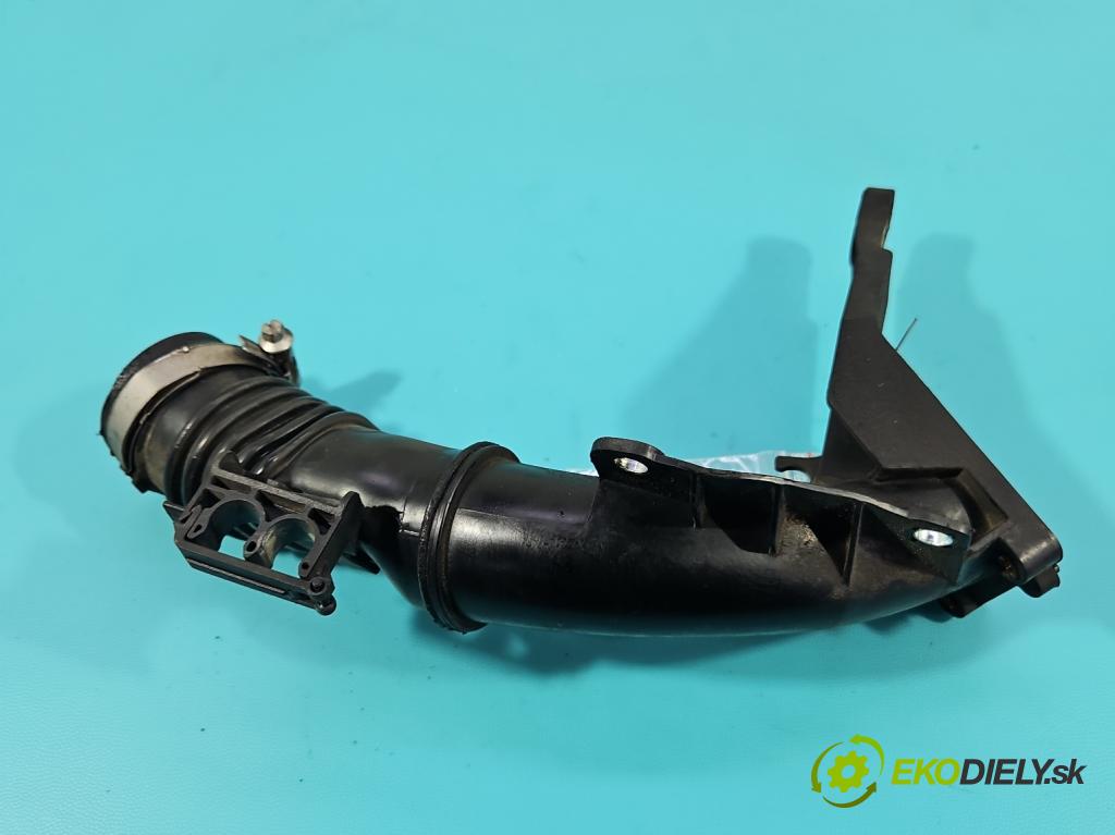 Mazda 3 II BL 2008-2013 1.6 CiTD 116 hp manual 85 kW 1560 cm3 5- Trubka: C8W0A