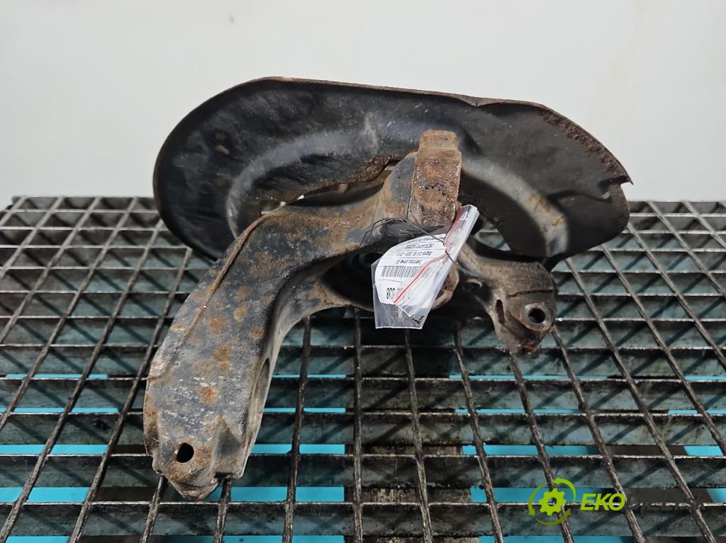 Mazda 3 II BL 2008-2013 1.6 CiTD 116 hp manual 85 kW 1560 cm3 5- náboj pravé  (Náboj kola)